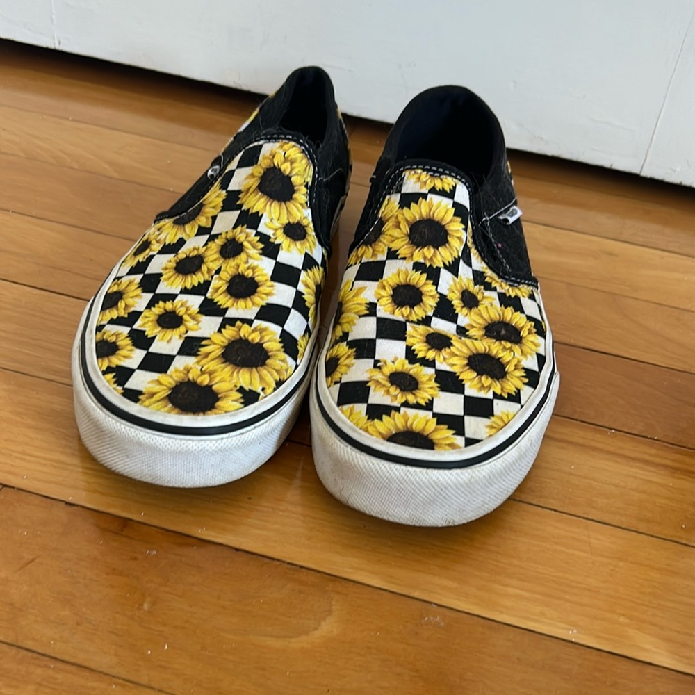 Sunflower vans